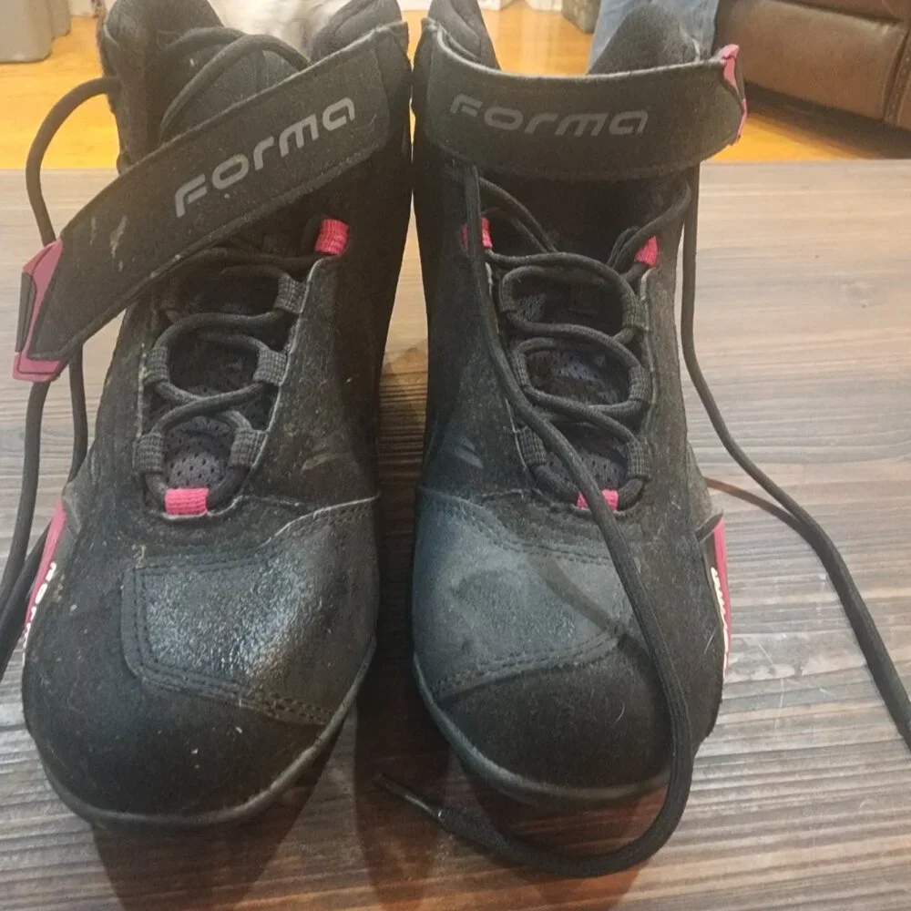 Forma Motorcycle Riding Shoes - Picture 2 of 3